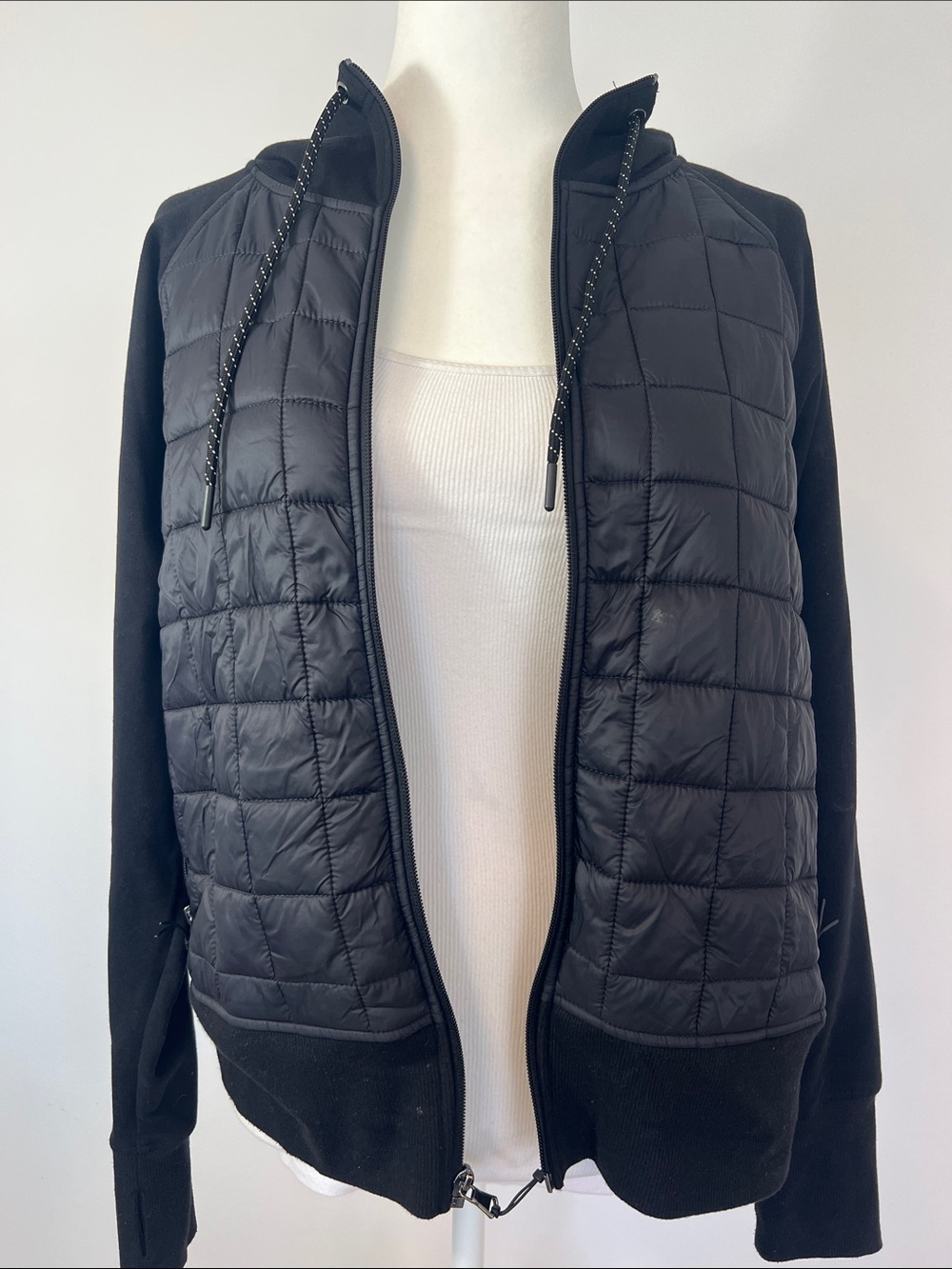 Old Navy Black Quilted Hybrid Puffer Jacket